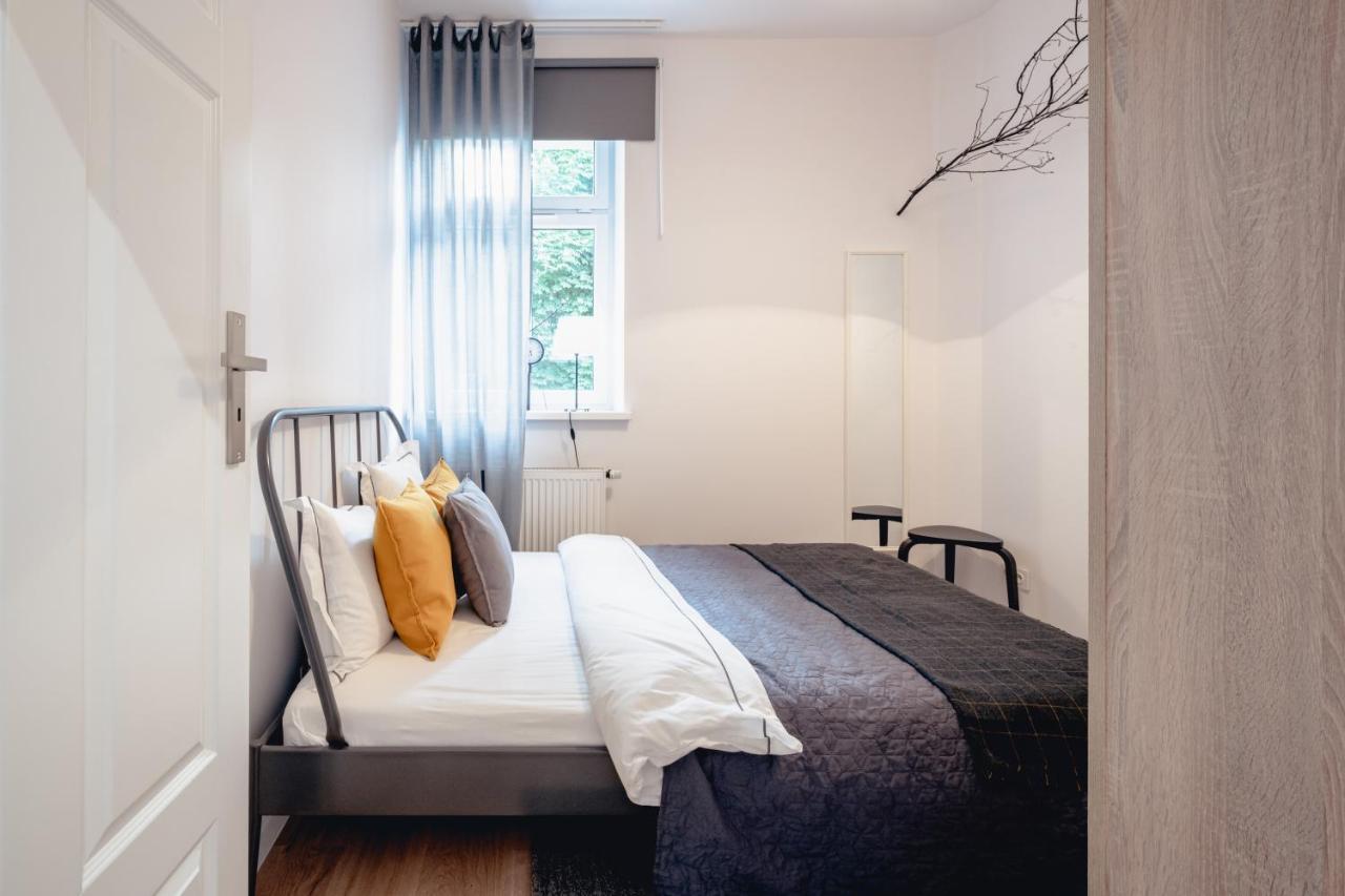 Apartment Pamiatkowa 11, 2 Rooms, Self Check In 24h