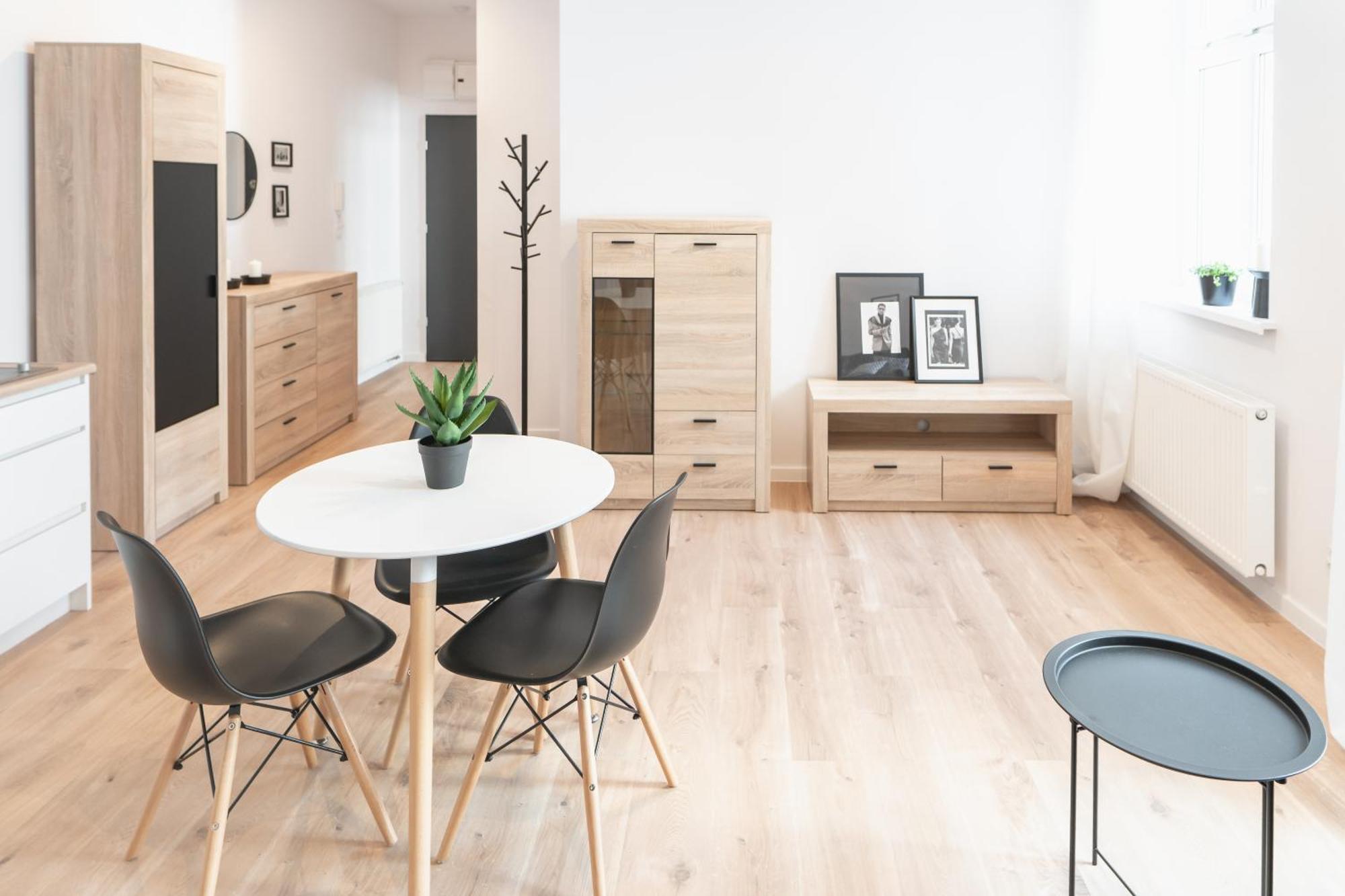 Pamiatkowa 11, 2 Rooms, Self Check In 24h Apartment Posen
